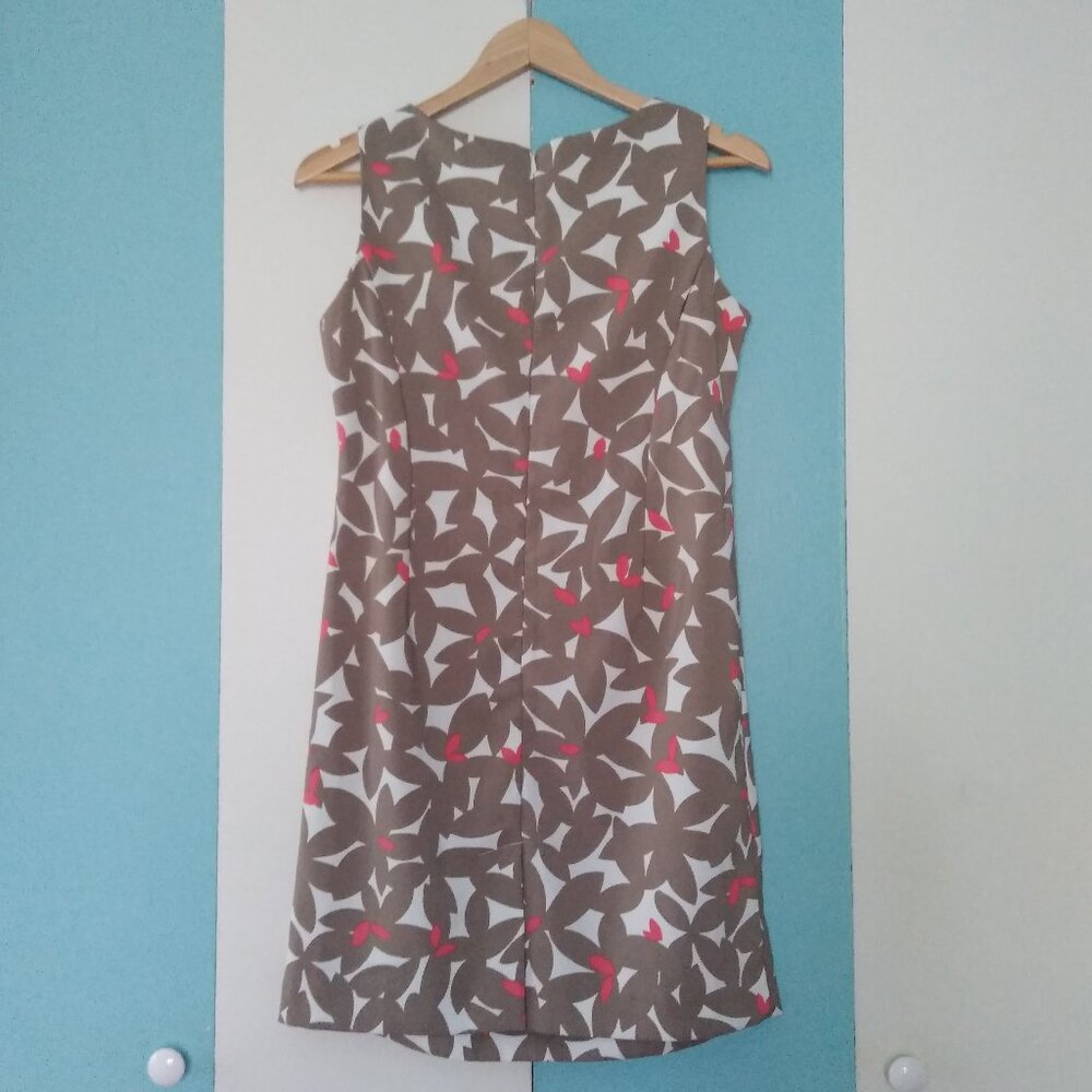 Karin Stevens Petite Abstract Dress - Picture 2 of 3